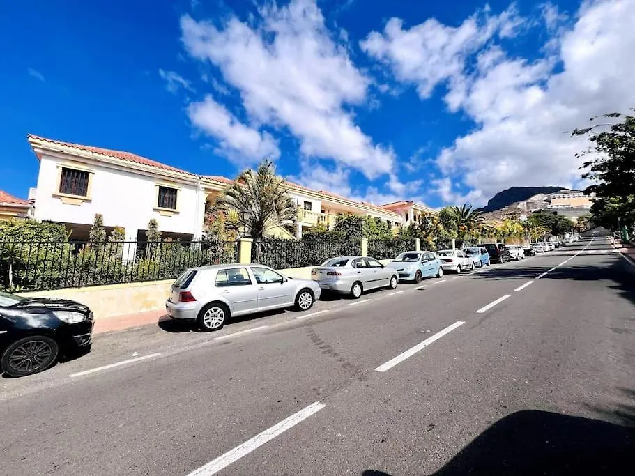 Ocean View Apartment With Pools Costa Adeje  0*, Costa Adeje (Tenerife)